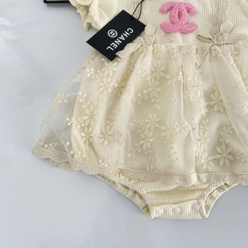 Chanel Kids Snug 111138