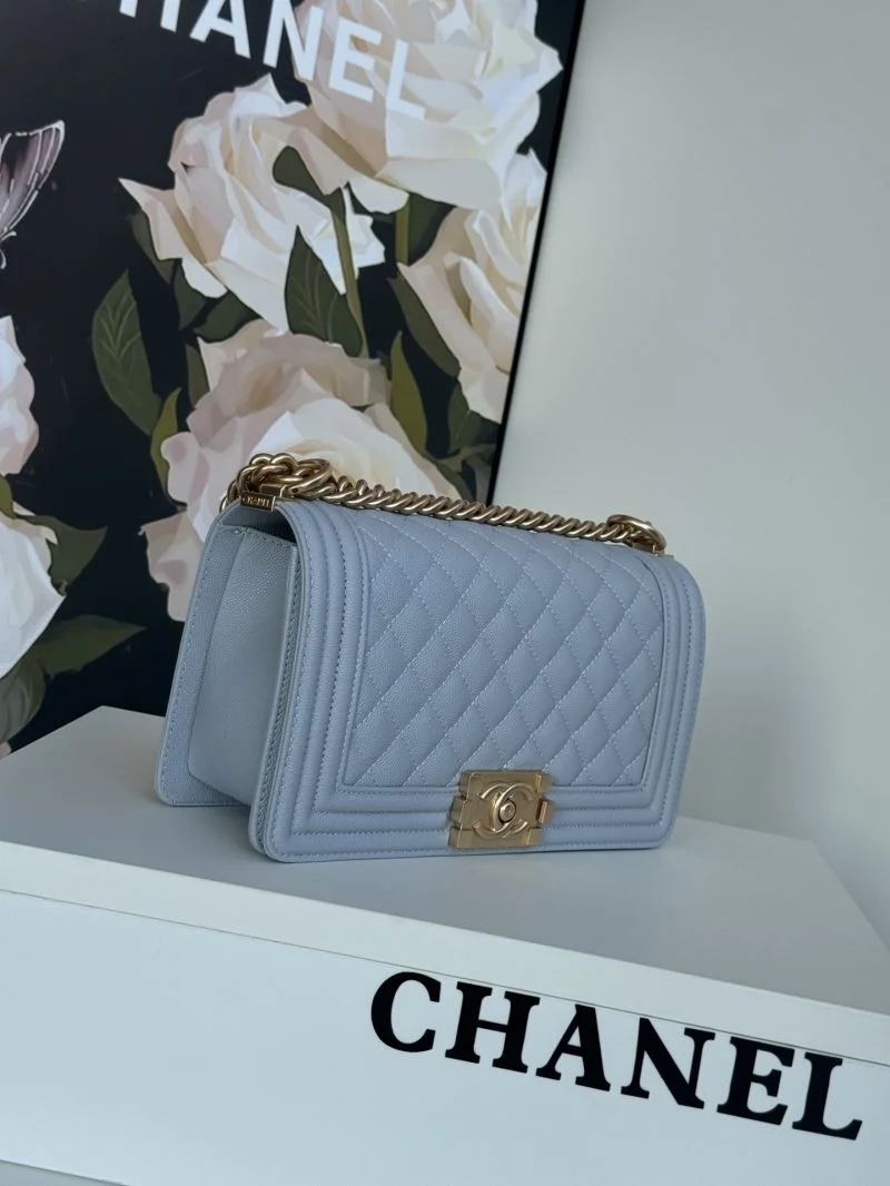 Chanel Leboy Series Bags Versatile 54995