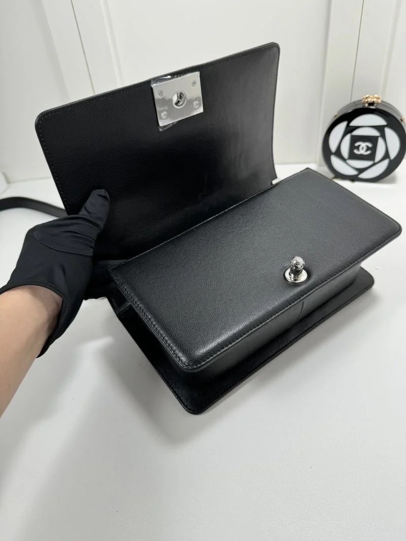 Chanel Leboy Series Bags Compact 54982