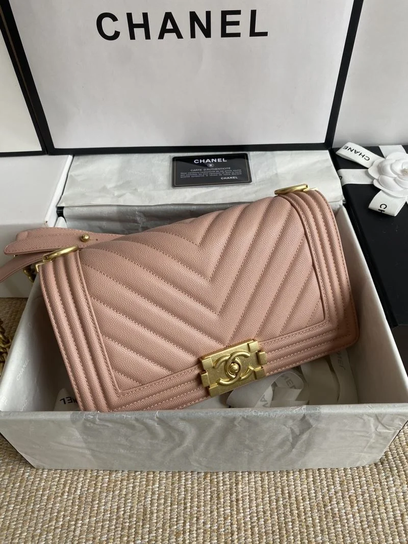 Chanel Leboy Series Bags Versatile 54908