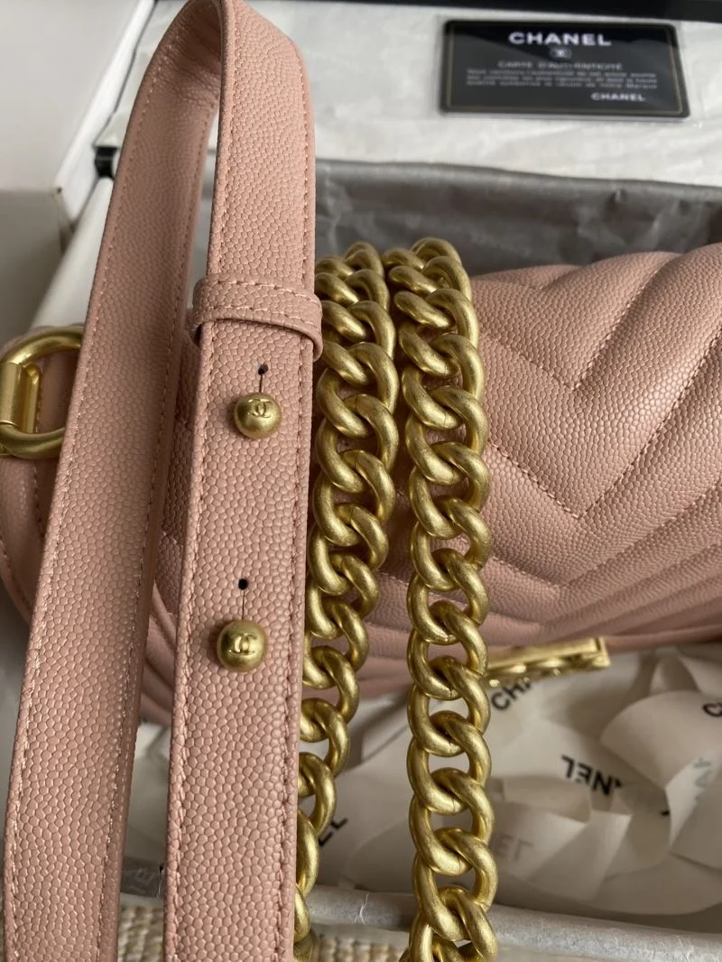 Chanel Leboy Series Bags Versatile 54908