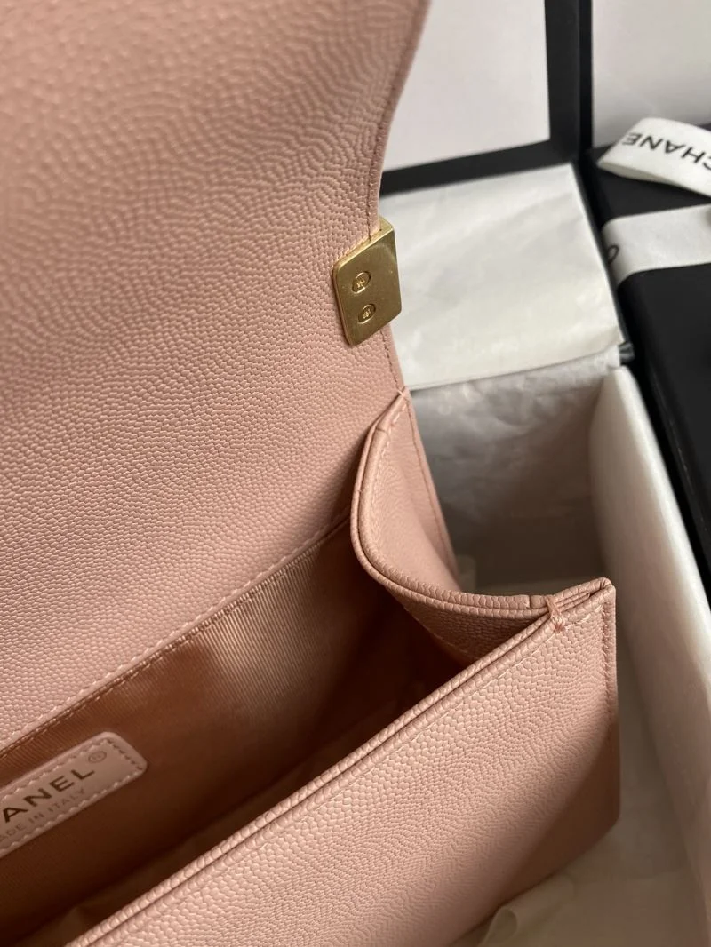 Chanel Leboy Series Bags Versatile 54908