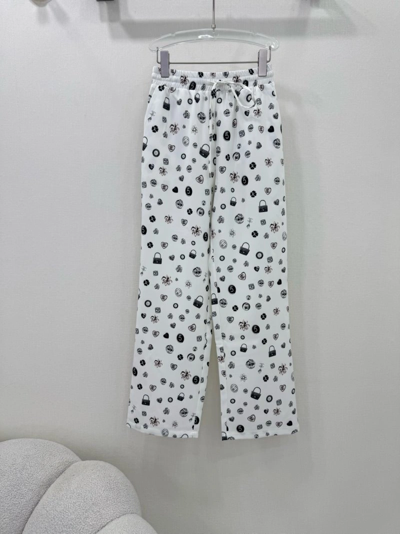 Chanel Long Pants Sporty 108926