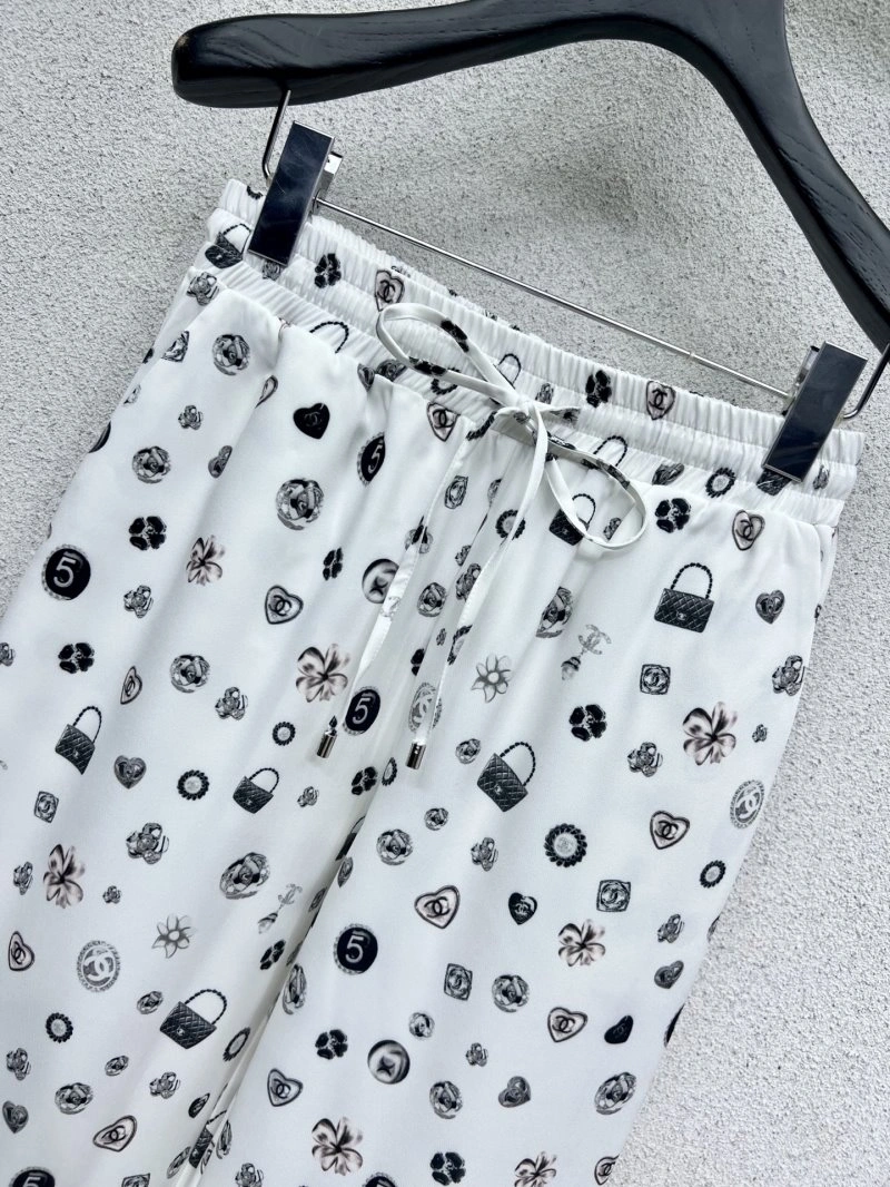 Chanel Long Pants WeatherProof 108946