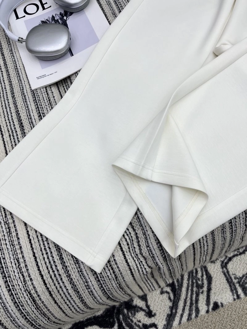 ComfortFit Chanel Long Pants 110571