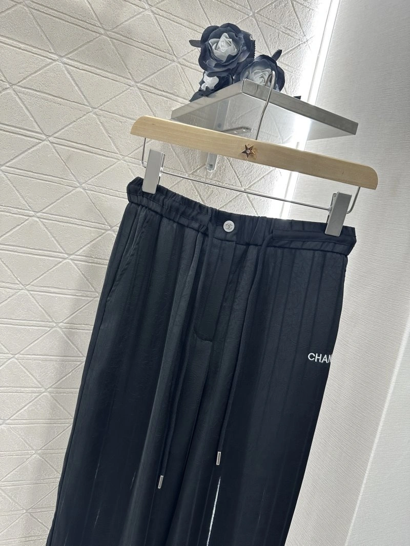 Chanel Long Pants Refined 110570
