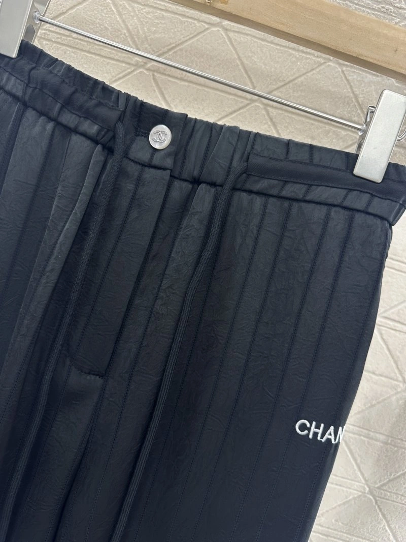 Chanel Long Pants Refined 110570