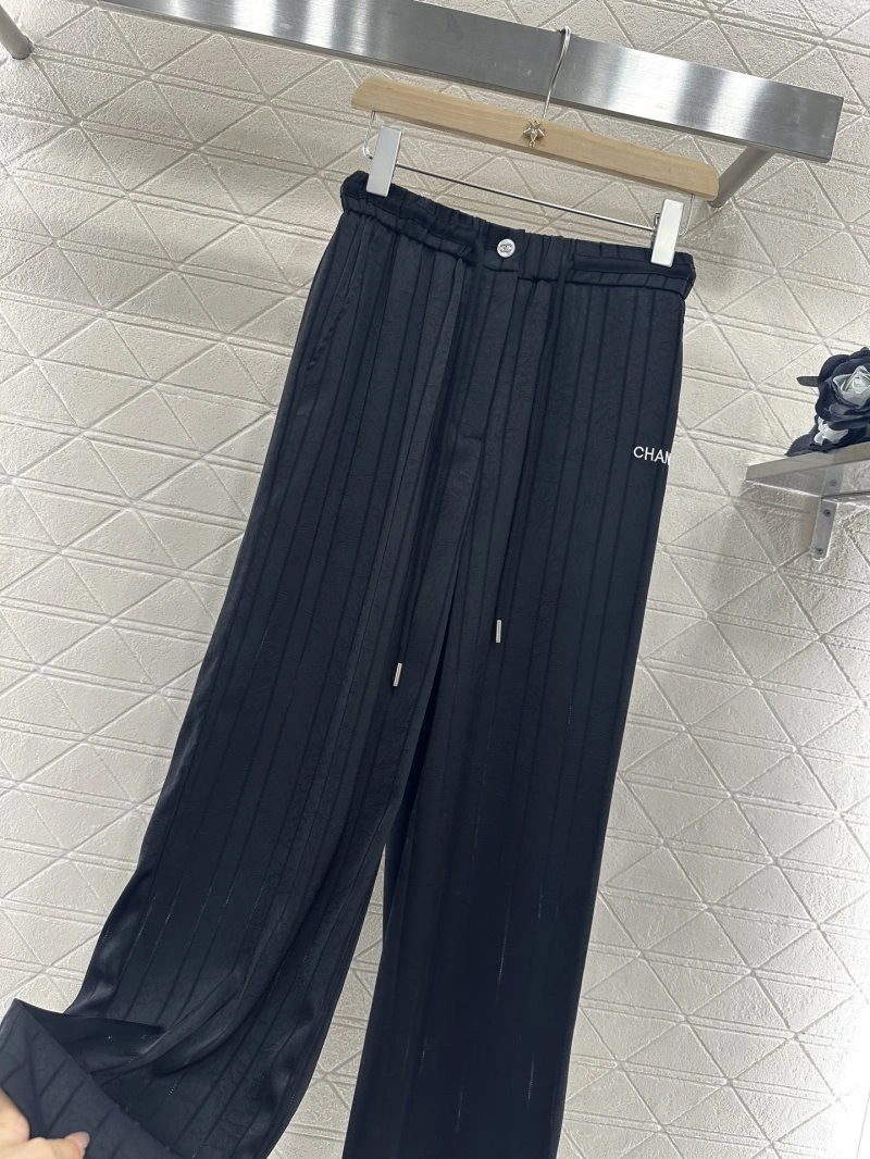 Chanel Long Pants Refined 110570