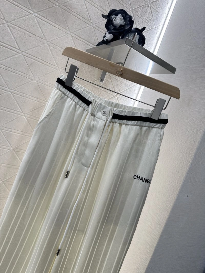 Chanel Long Pants Effortless 110569