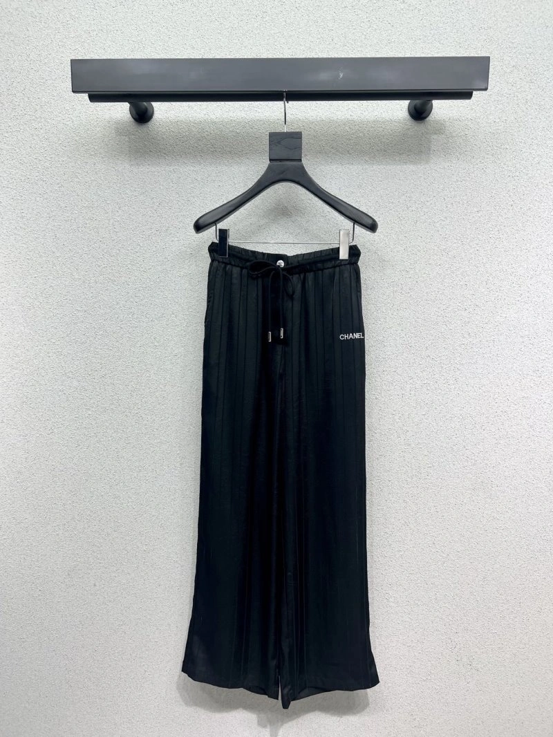 Minimalist Chanel Long Pants 110568