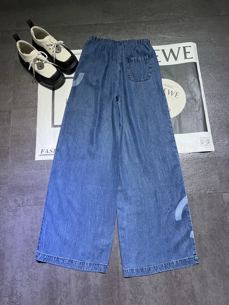 Sleek Chanel Long Pants 110567