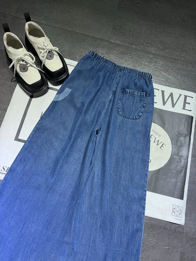 Sleek Chanel Long Pants 110567
