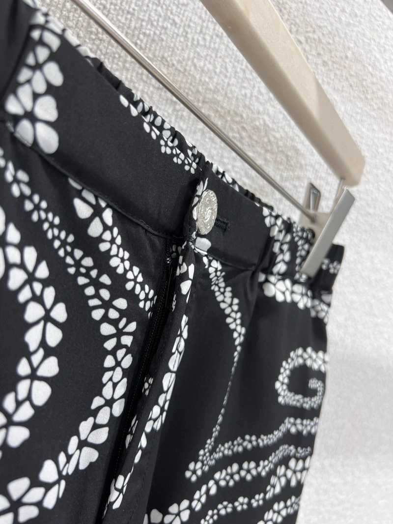 Bright Chanel Long Pants 110542