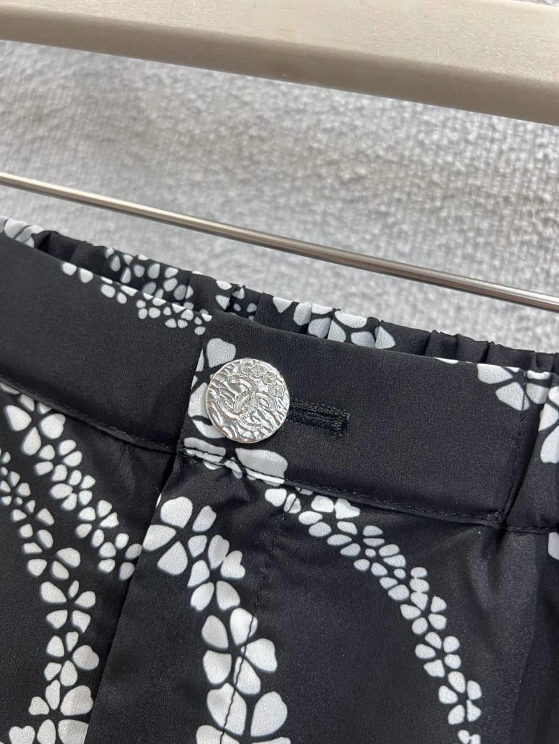 Bright Chanel Long Pants 110542