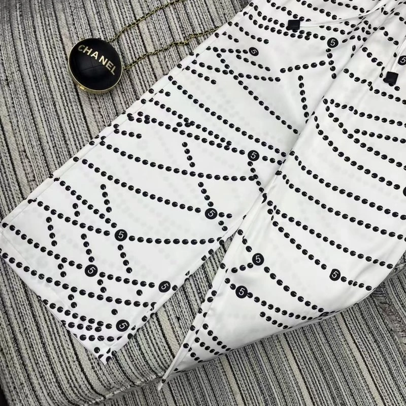 Chanel Long Pants Reliable 110541
