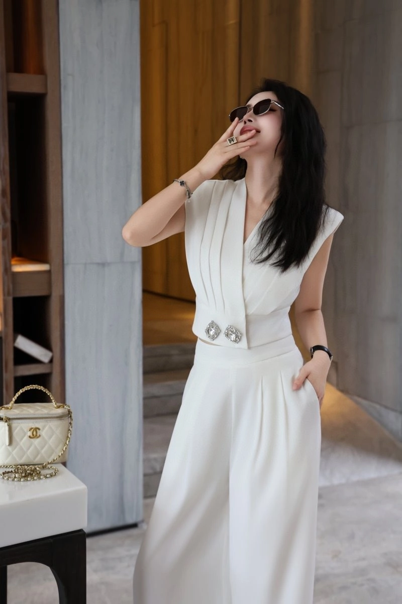 Chanel Long Pants Breathable 110540