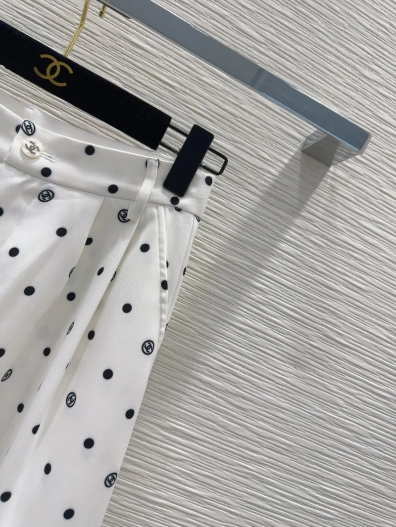 FashionForward Chanel Long Pants 110557