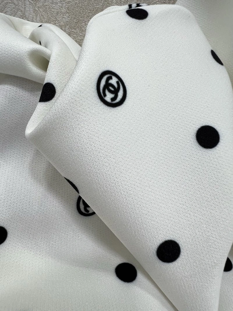 Chanel Long Pants ZeroBulk 110559