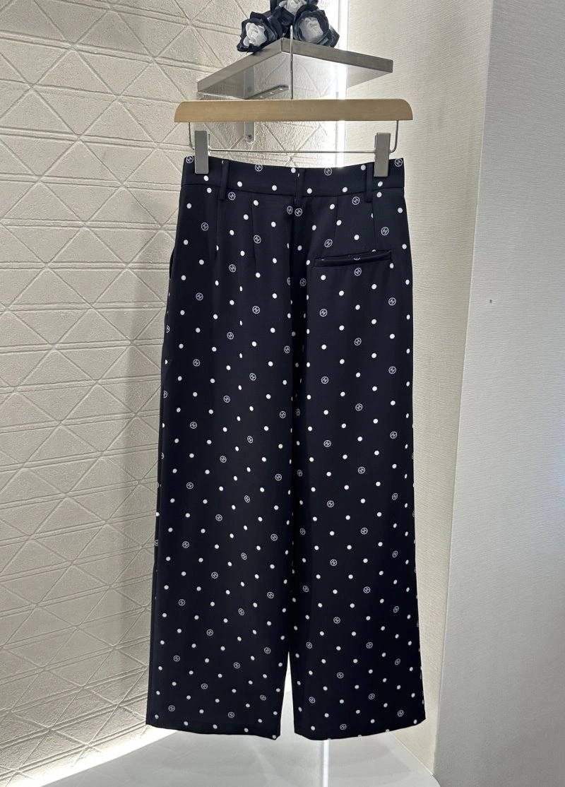 Sustainable Chanel Long Pants 110530