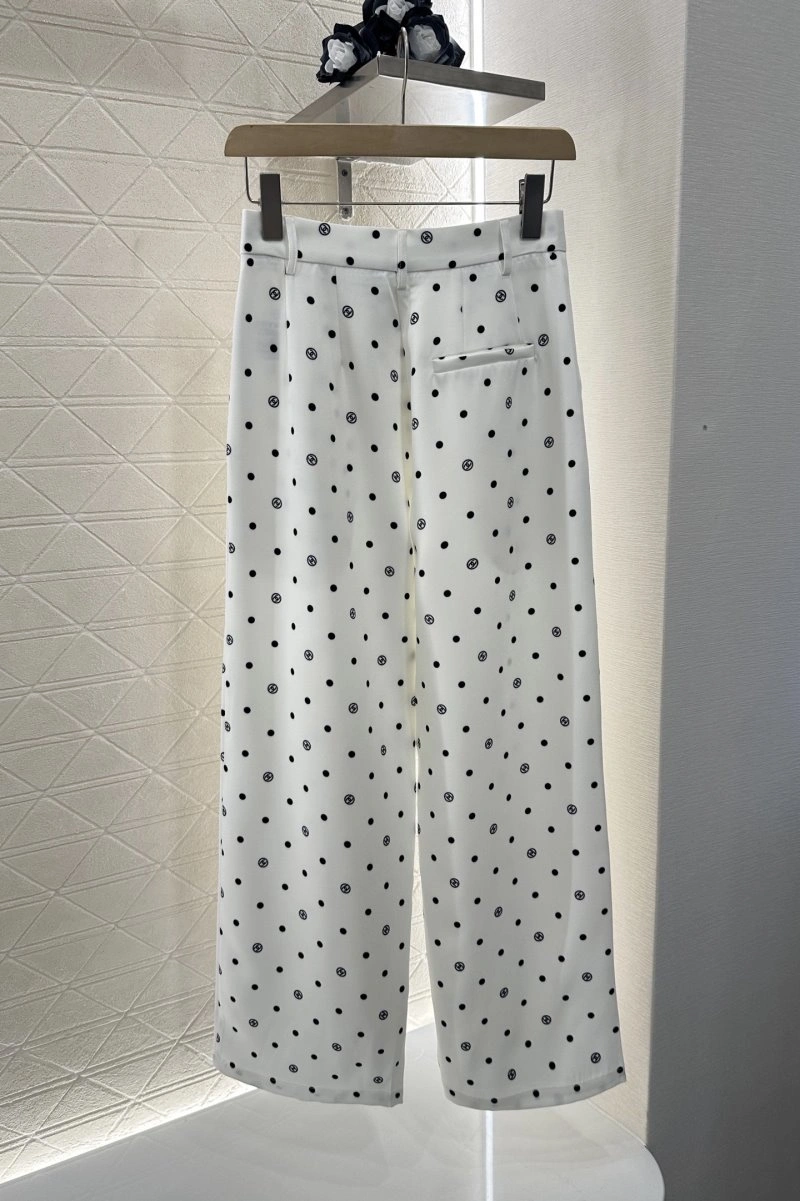 GoAnywhere Chanel Long Pants 110536