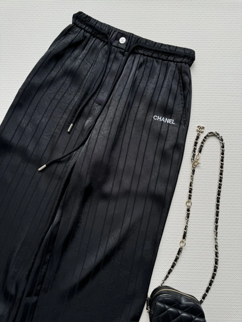Resilient Chanel Long Pants 108151