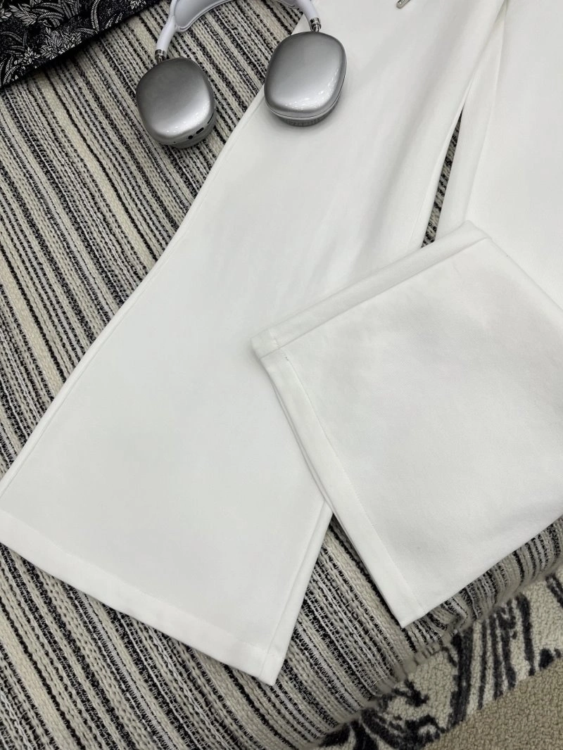 Fashionable Chanel Long Pants 109818