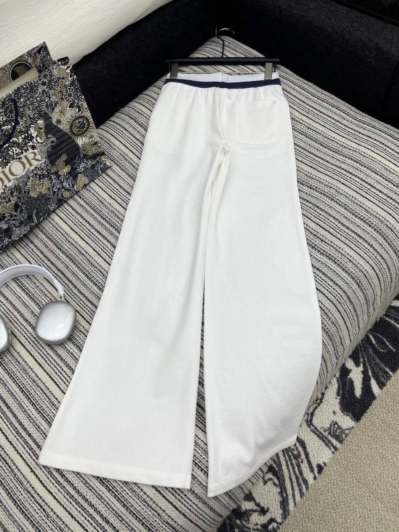 Fashionable Chanel Long Pants 109818
