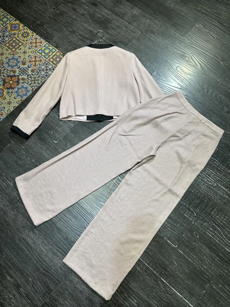 QuickDry Chanel Long Suits 111410