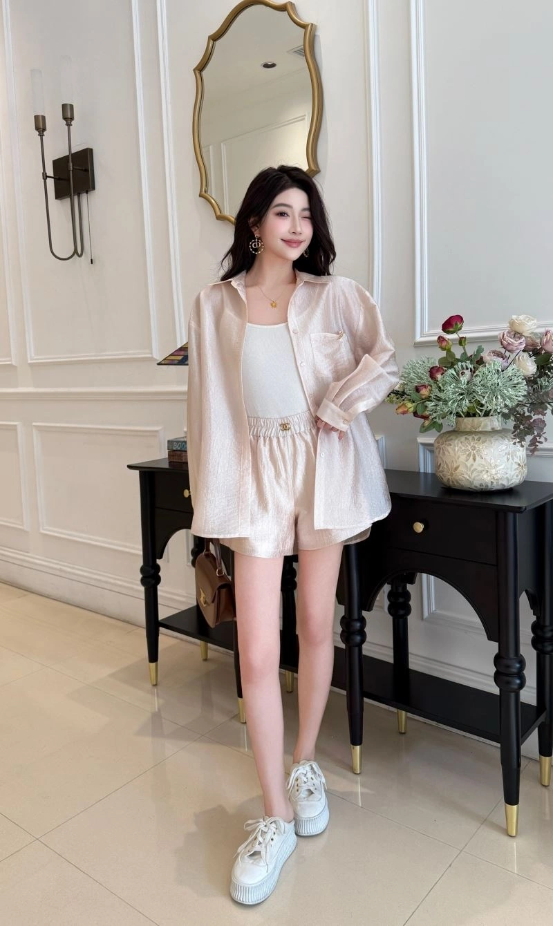 Versatile Chanel Long Suits 111407