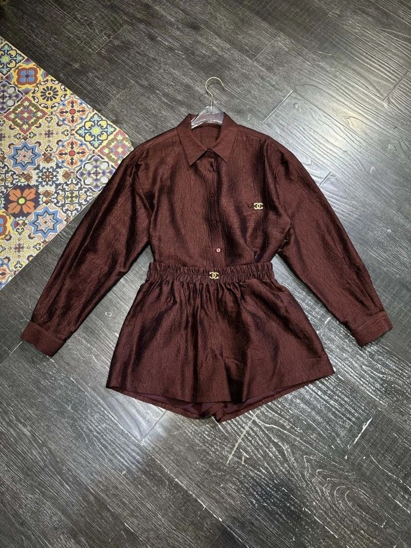 Fashionable Chanel Long Suits 111406