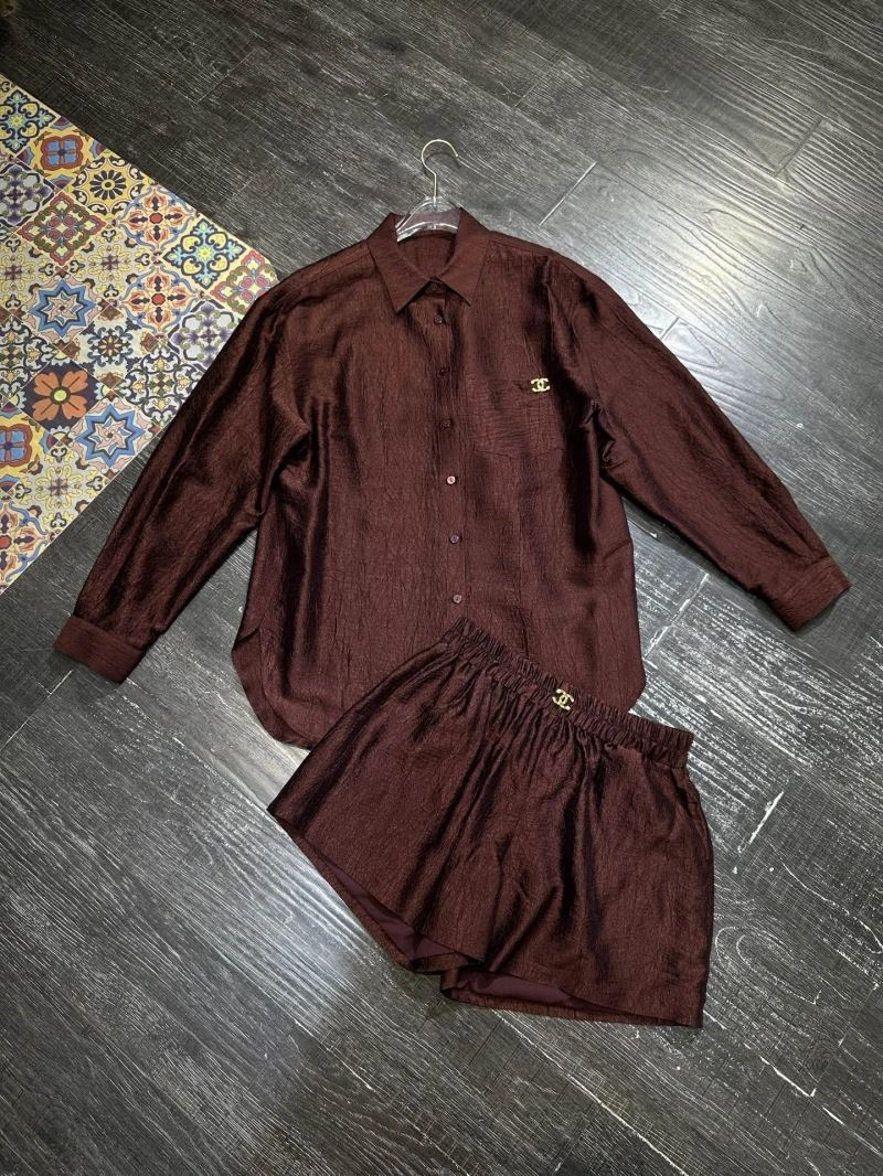 Chanel Long Suits Supportive 111405