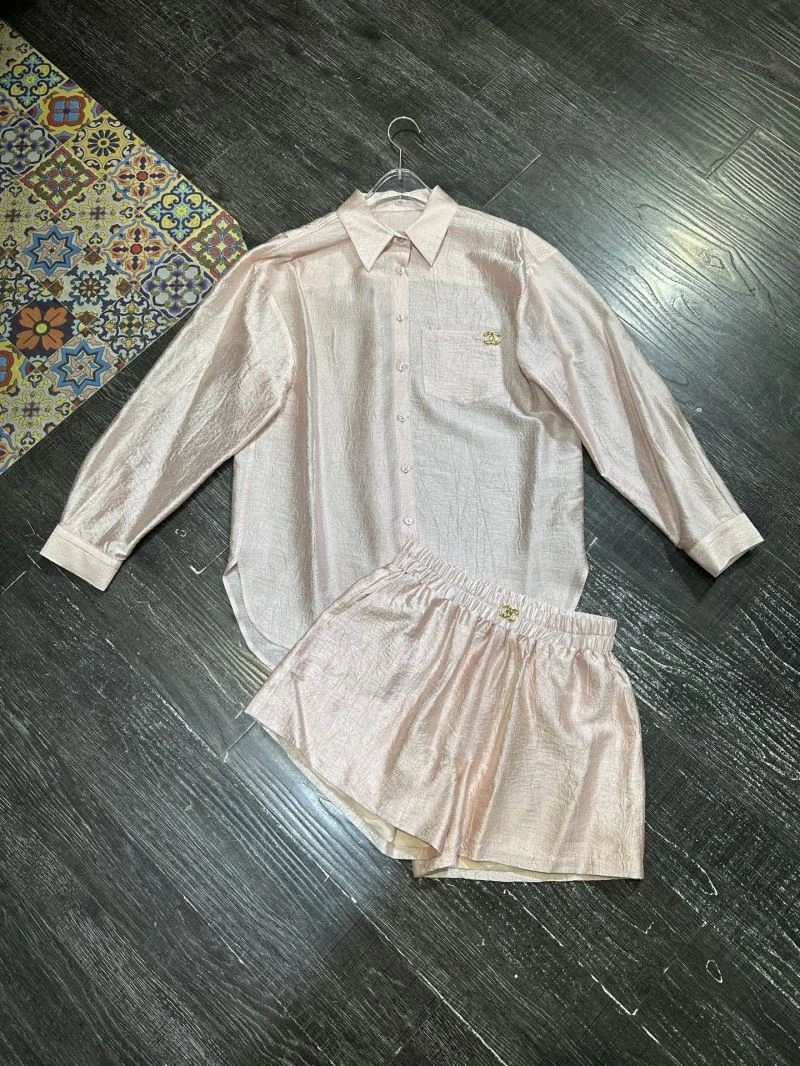 Chanel Long Suits Youthful 111400
