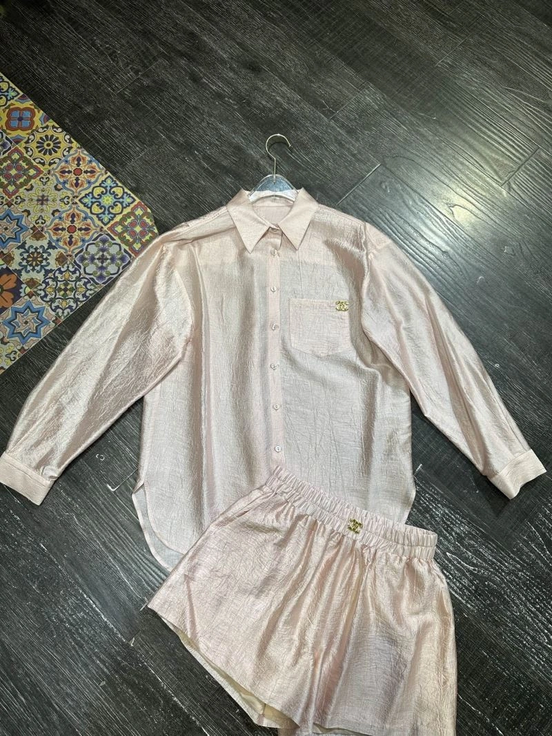 Chanel Long Suits Youthful 111400