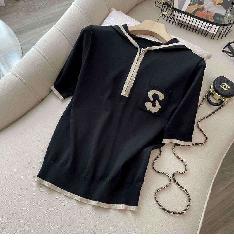 Packable Chanel Long Suits 111380