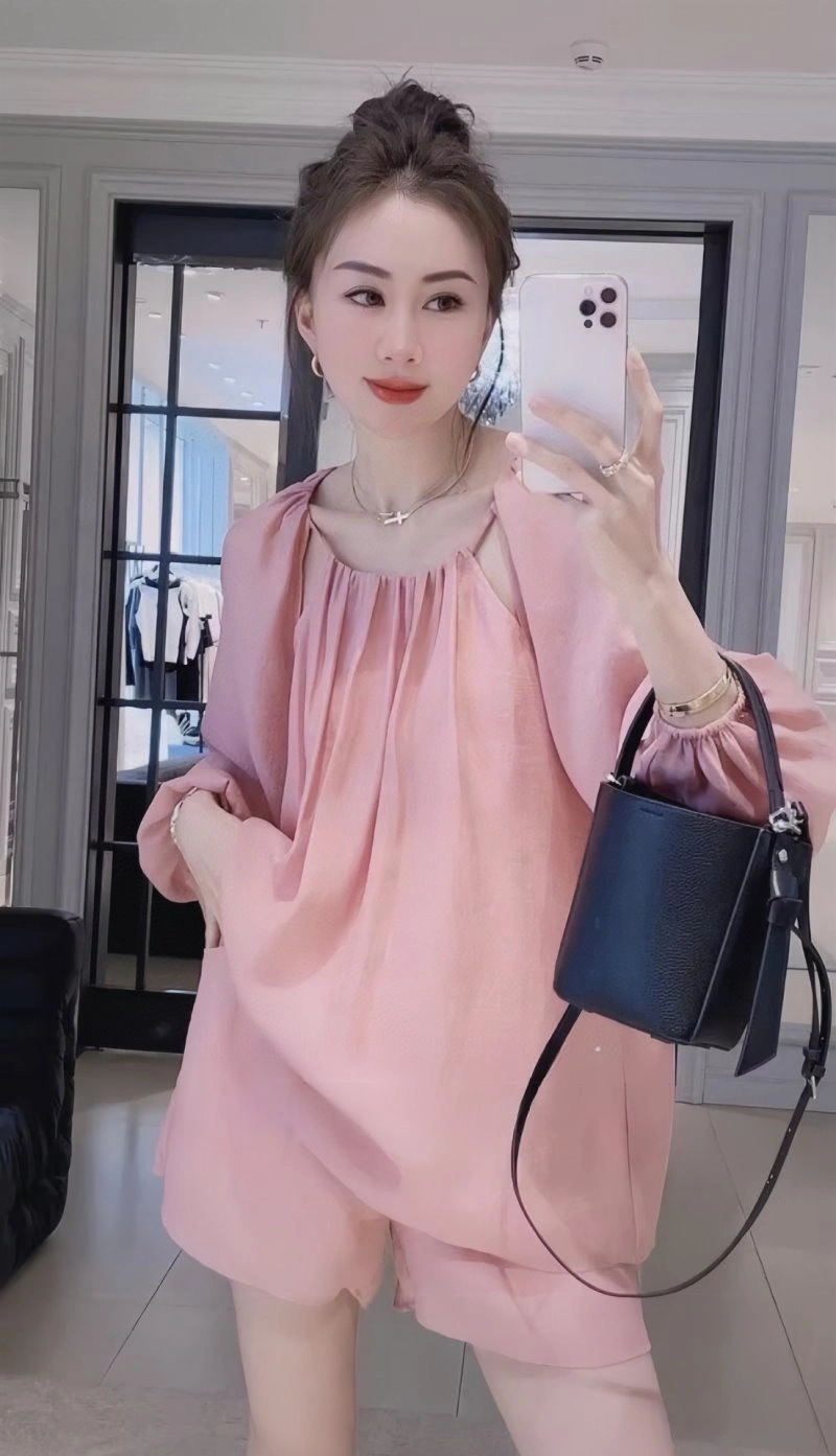 Chanel Long Suits Supportive 108913