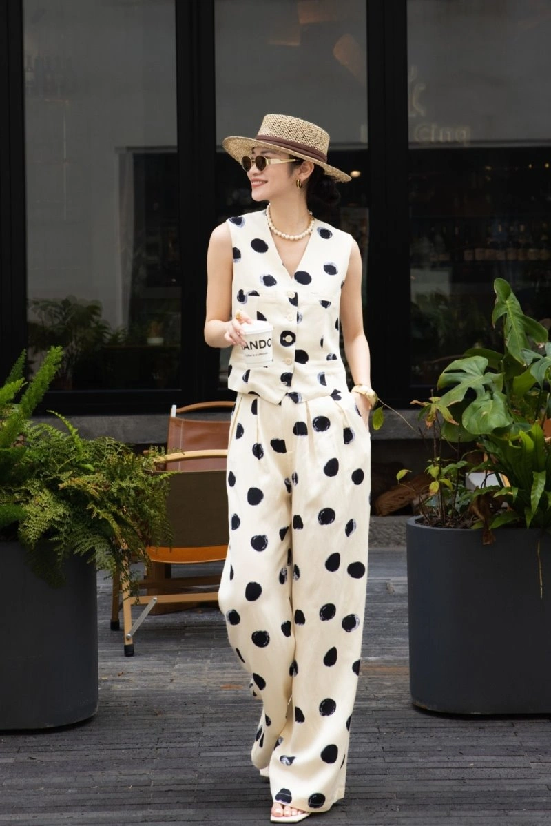 GoAnywhere Chanel Long Suits 108908