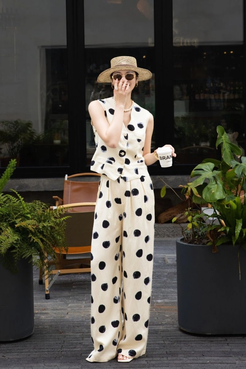 GoAnywhere Chanel Long Suits 108908