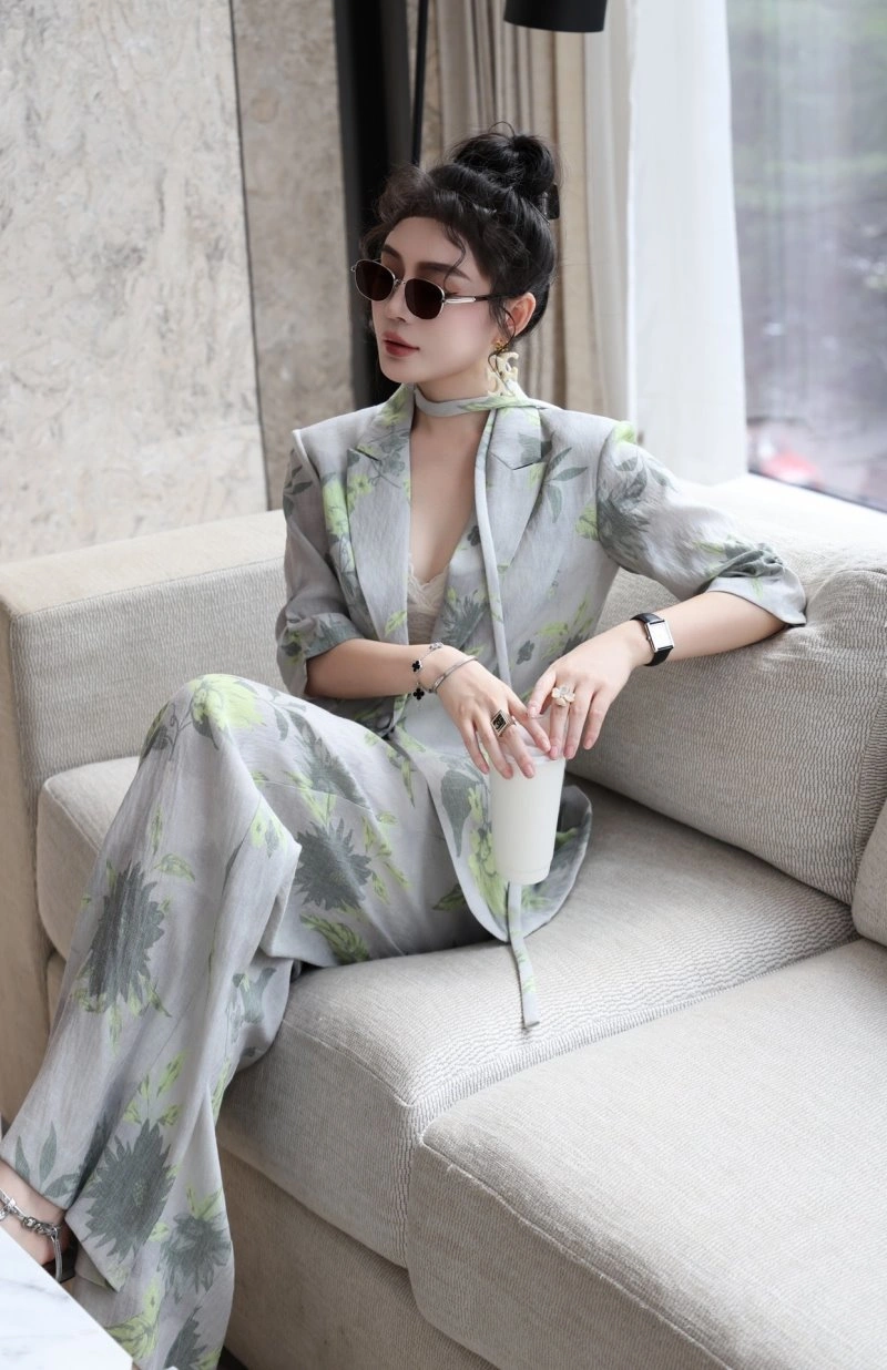 Chanel Long Suits Practical 108898