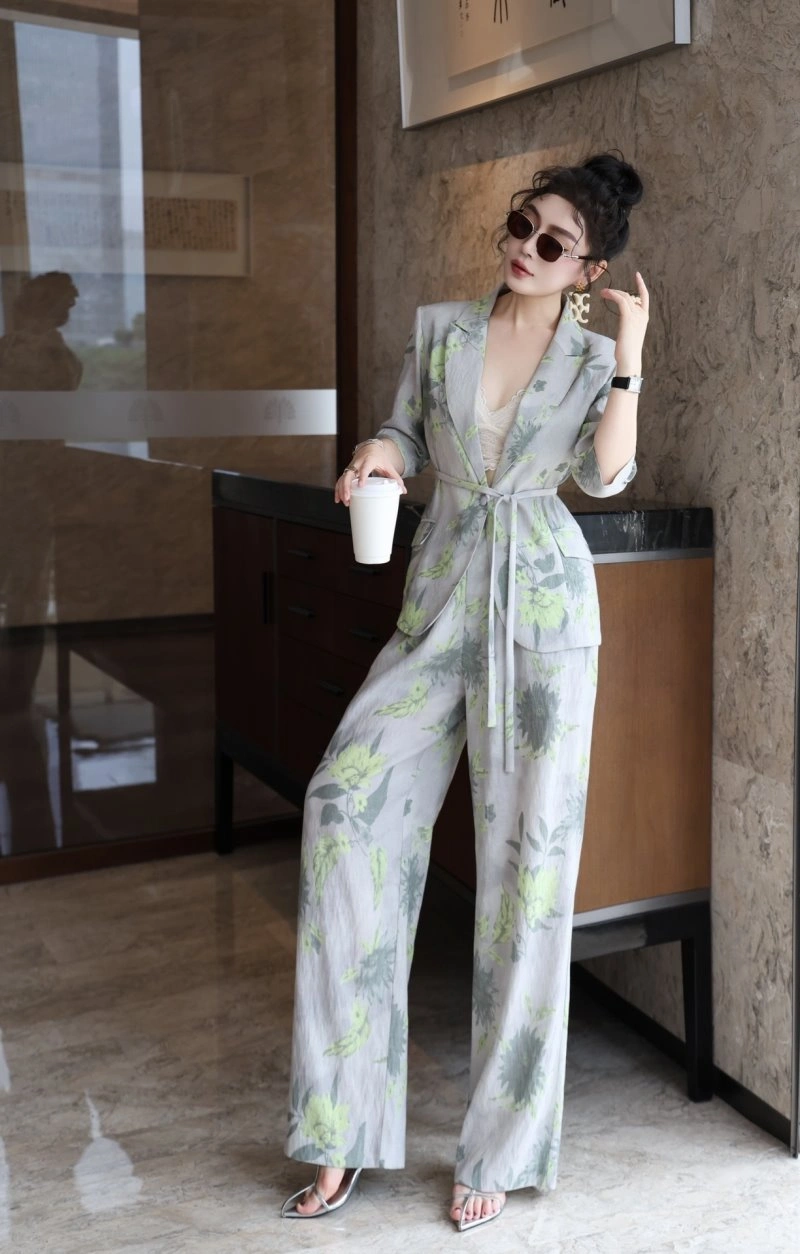 Chanel Long Suits Practical 108898