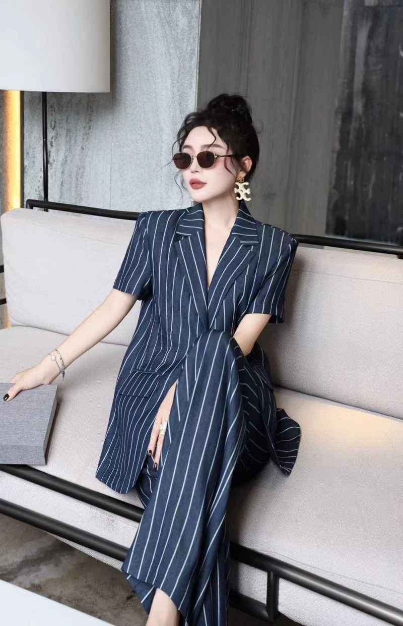 Bright Chanel Long Suits 108904