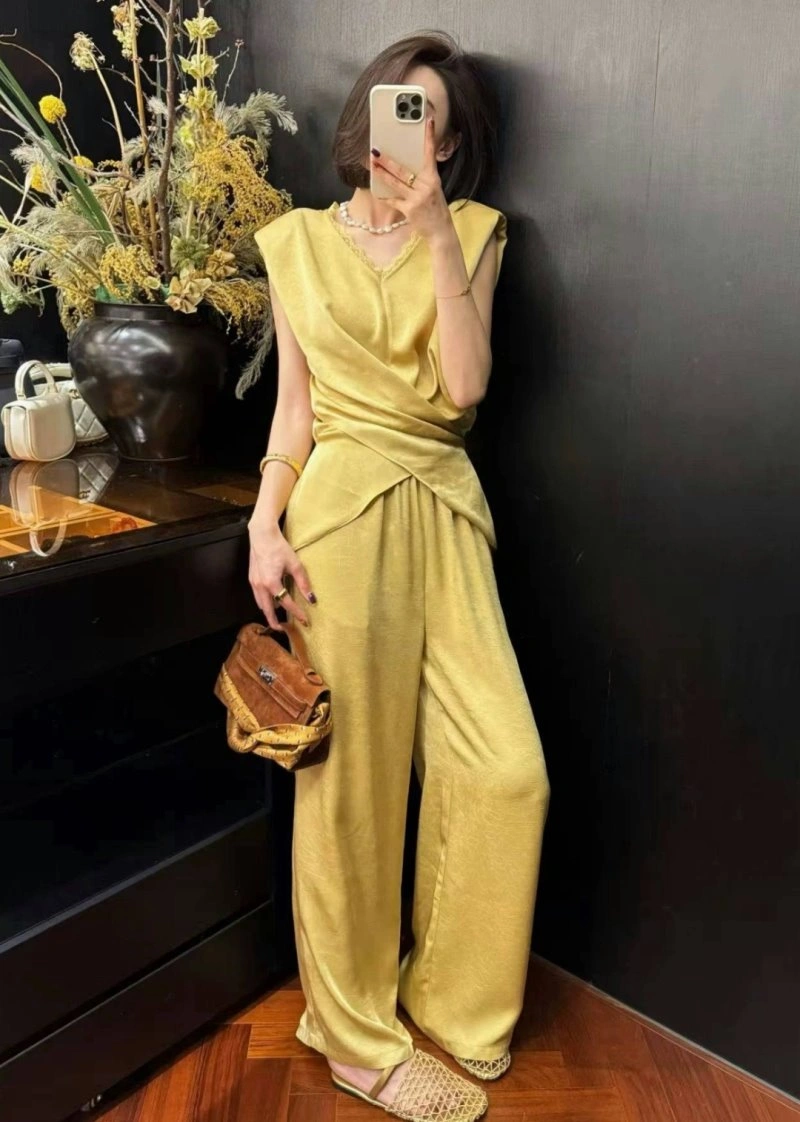 TechFriendly Chanel Long Suits 108884