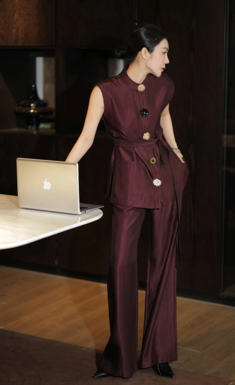 Effortless Chanel Long Suits 108887