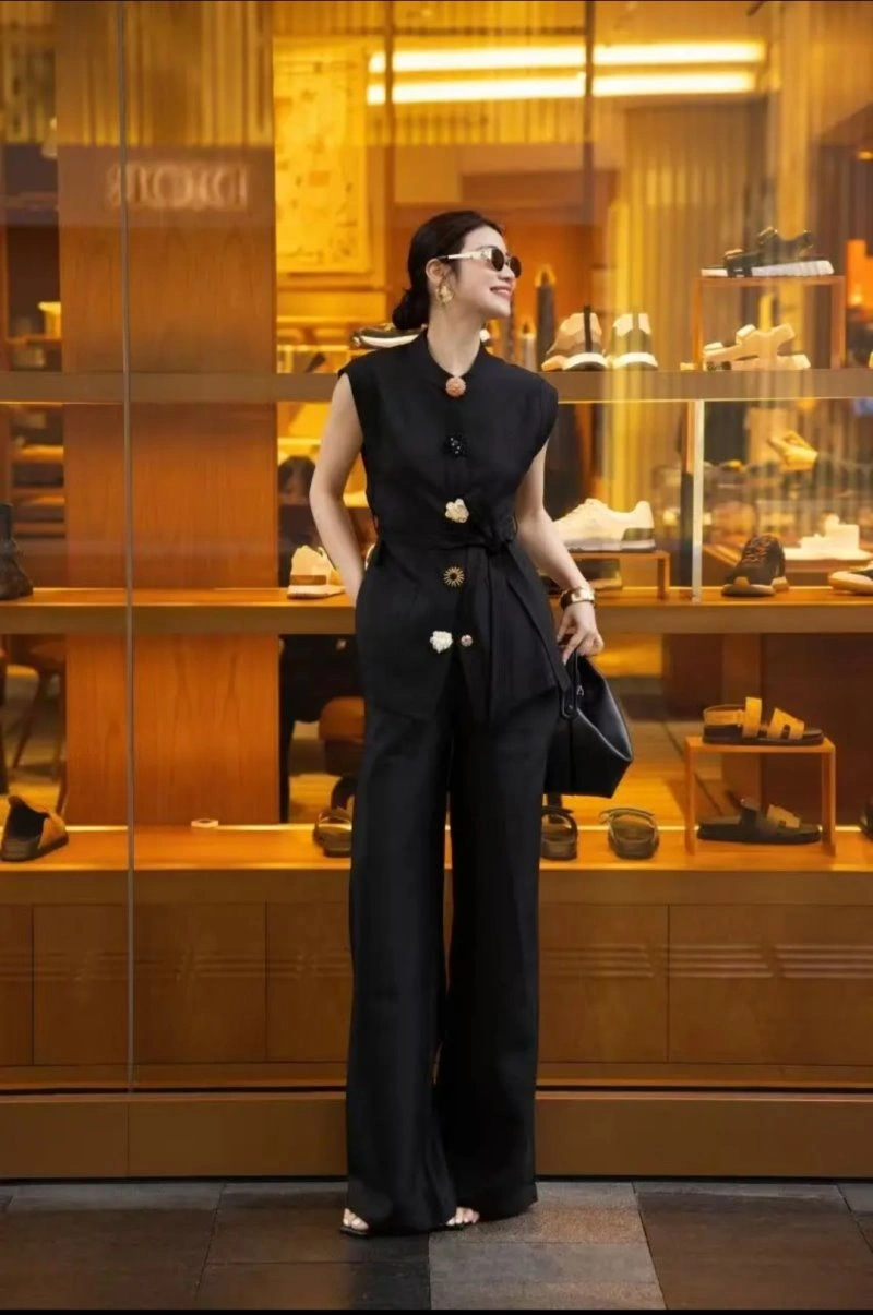 Youthful Chanel Long Suits 108883
