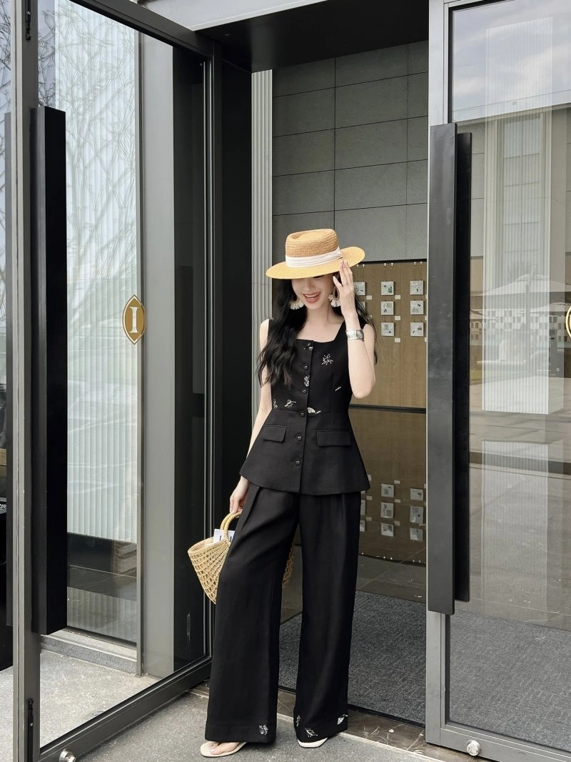 Chanel Long Suits FlexibleFit 108869