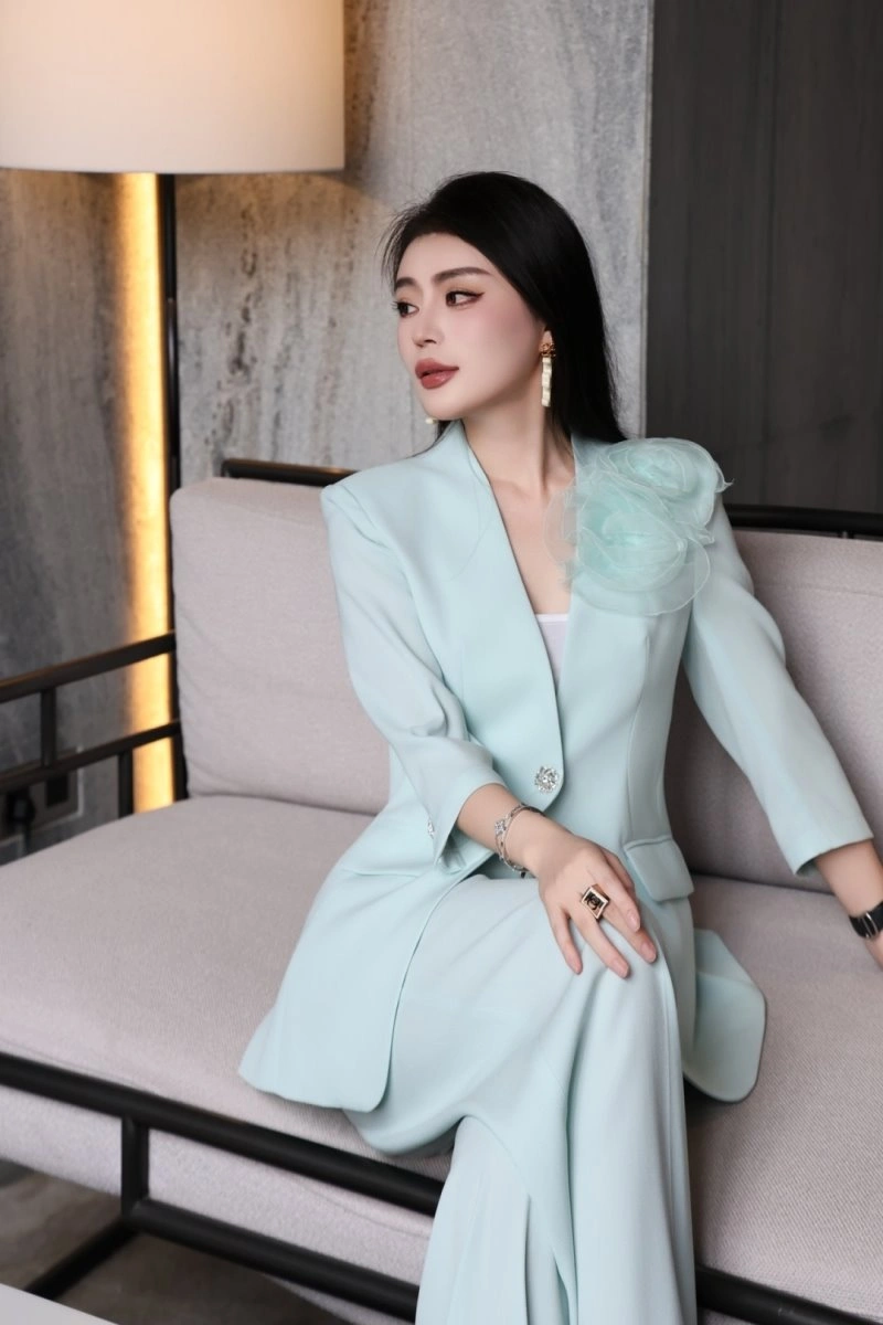 Flexible Chanel Long Suits 108863