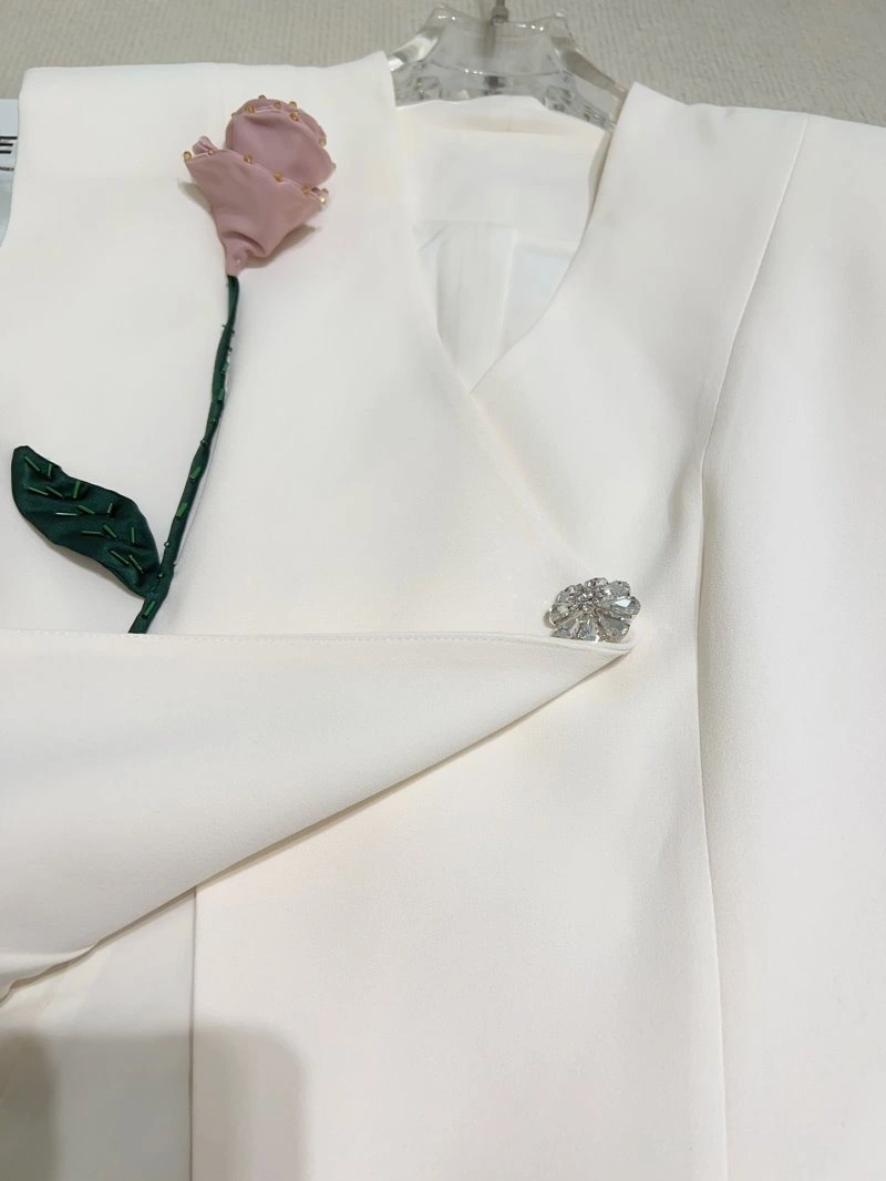 Packable Chanel Long Suits 108858