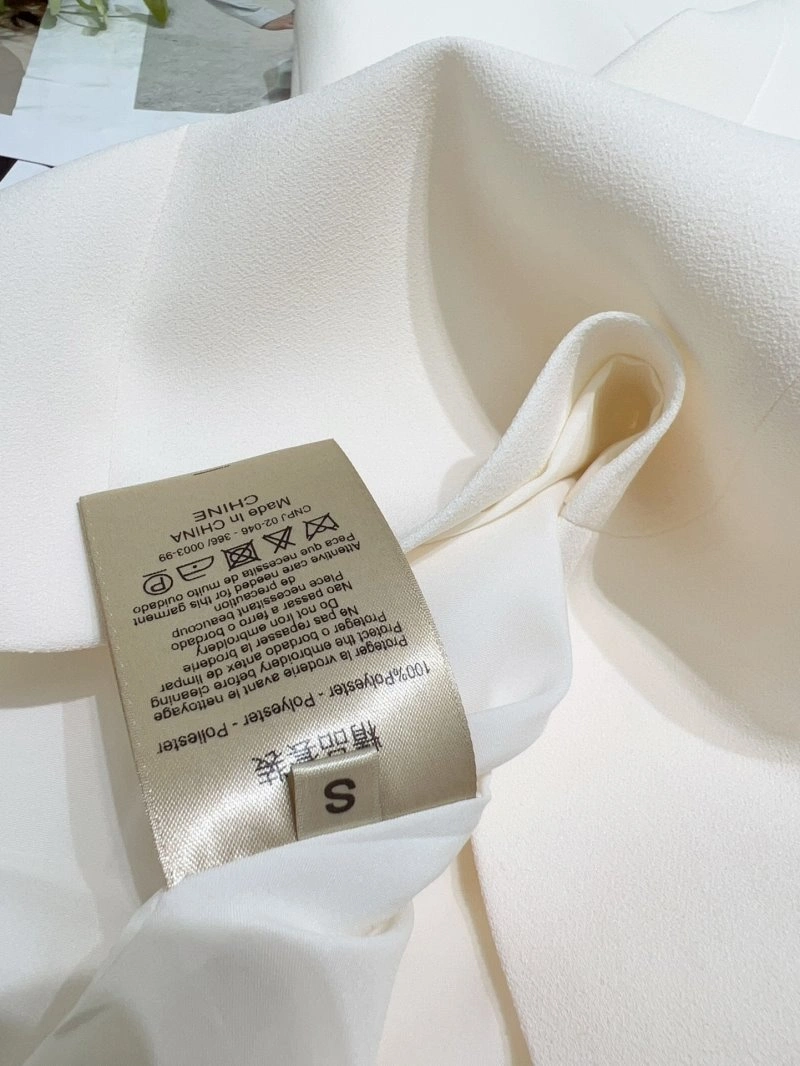 Packable Chanel Long Suits 108858