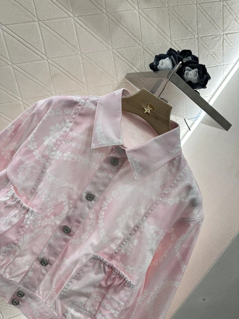 WaterResistant Chanel Long Suits 108836