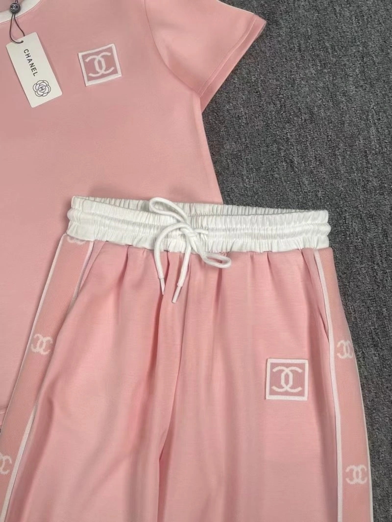 OdorResistant Chanel Long Suits 108857