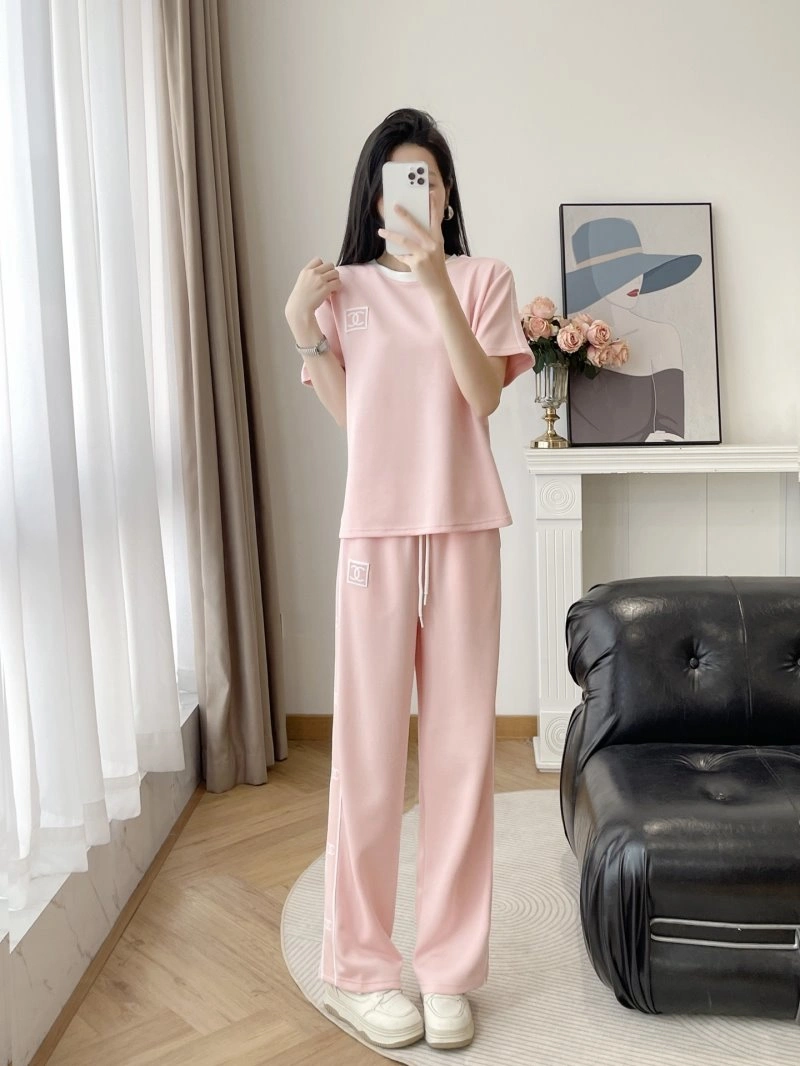 OdorResistant Chanel Long Suits 108857